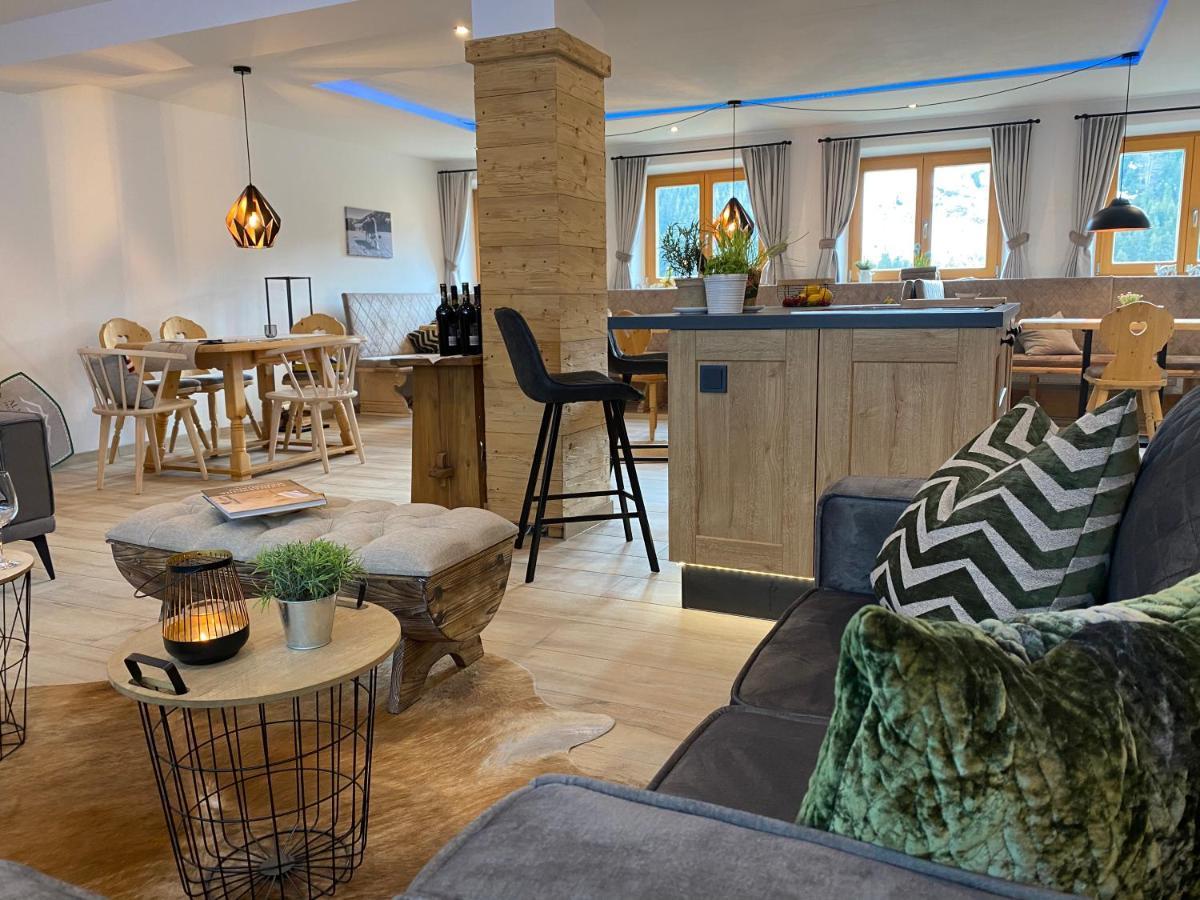 Alm Seasons Premium Chalet & Studios Зальбах-Гінтерглемм Екстер'єр фото
